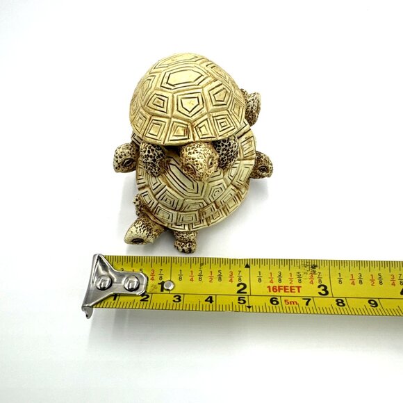 Harmony Kingdom Style Resin Turtle Stacked Trinket Box - Picture 11 of 13